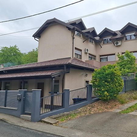Apartman Folka Free Parking Zagreb Exterior foto