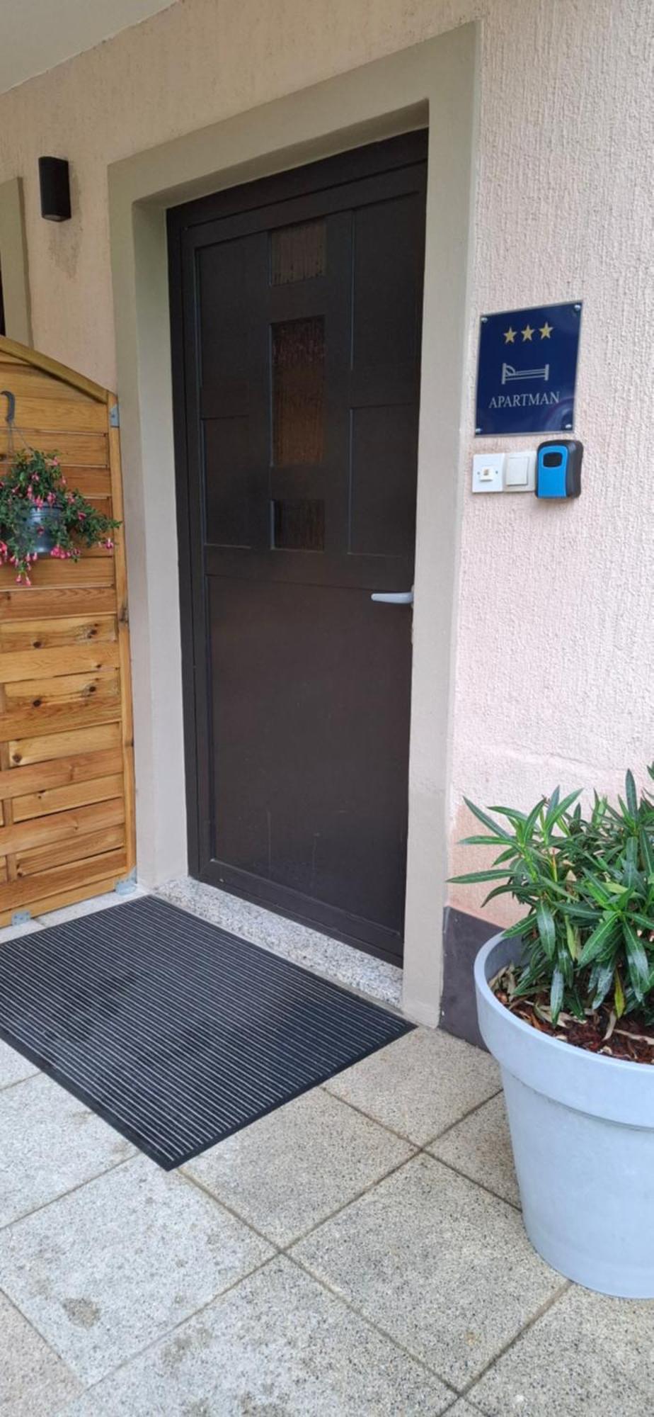 Apartman Folka Free Parking Zagreb Exterior foto